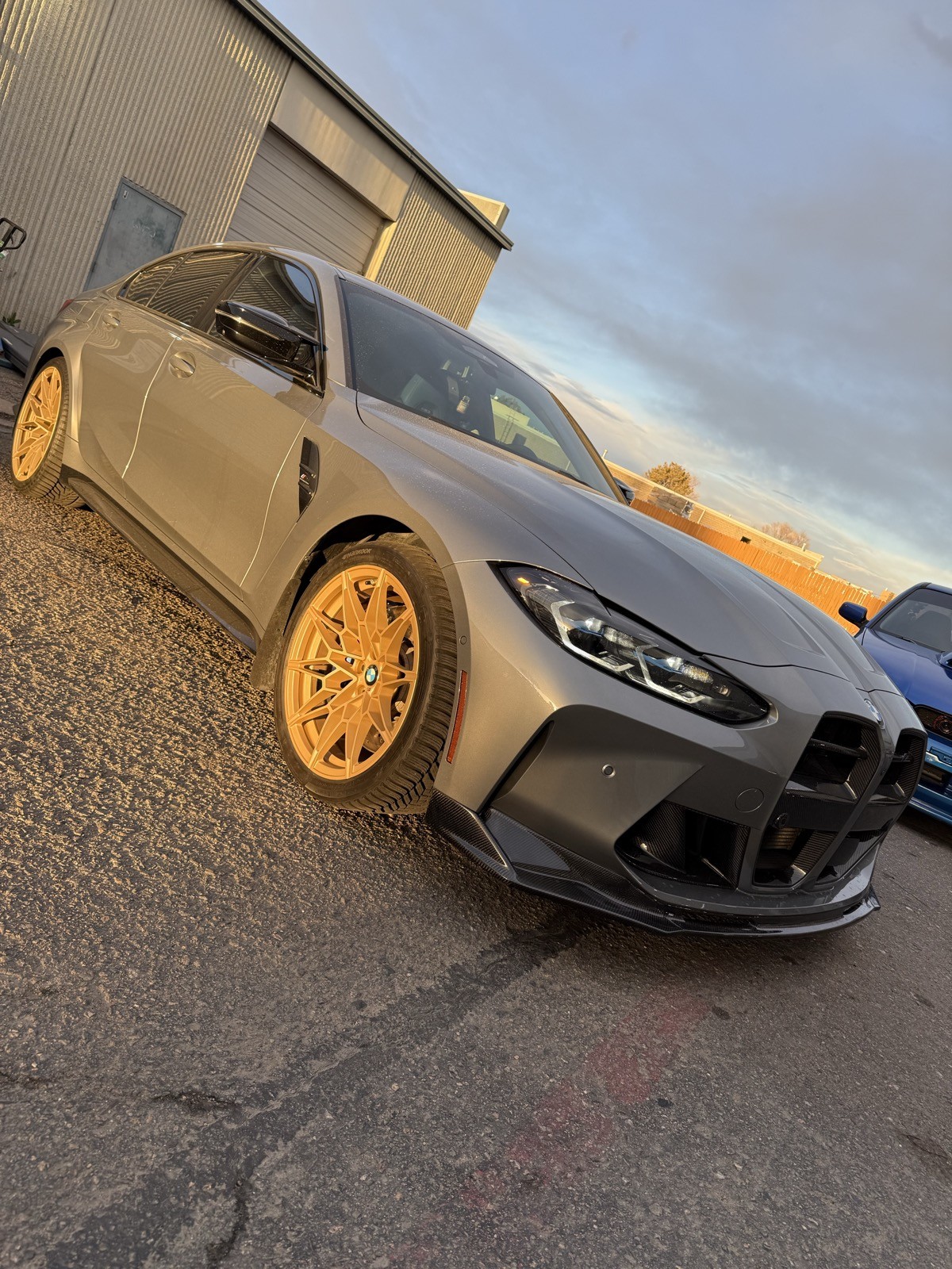 BMW M3 gold wheels detail
